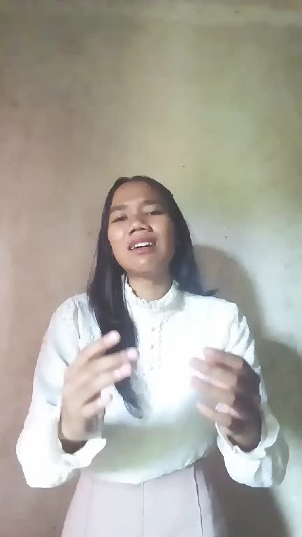 Assalamualaikum hai haii sobat KDI. KDI2024 Kepi apriyani (Yani) umur 18thn Àsal Salem Kabupaten Brebes Jawatengah 