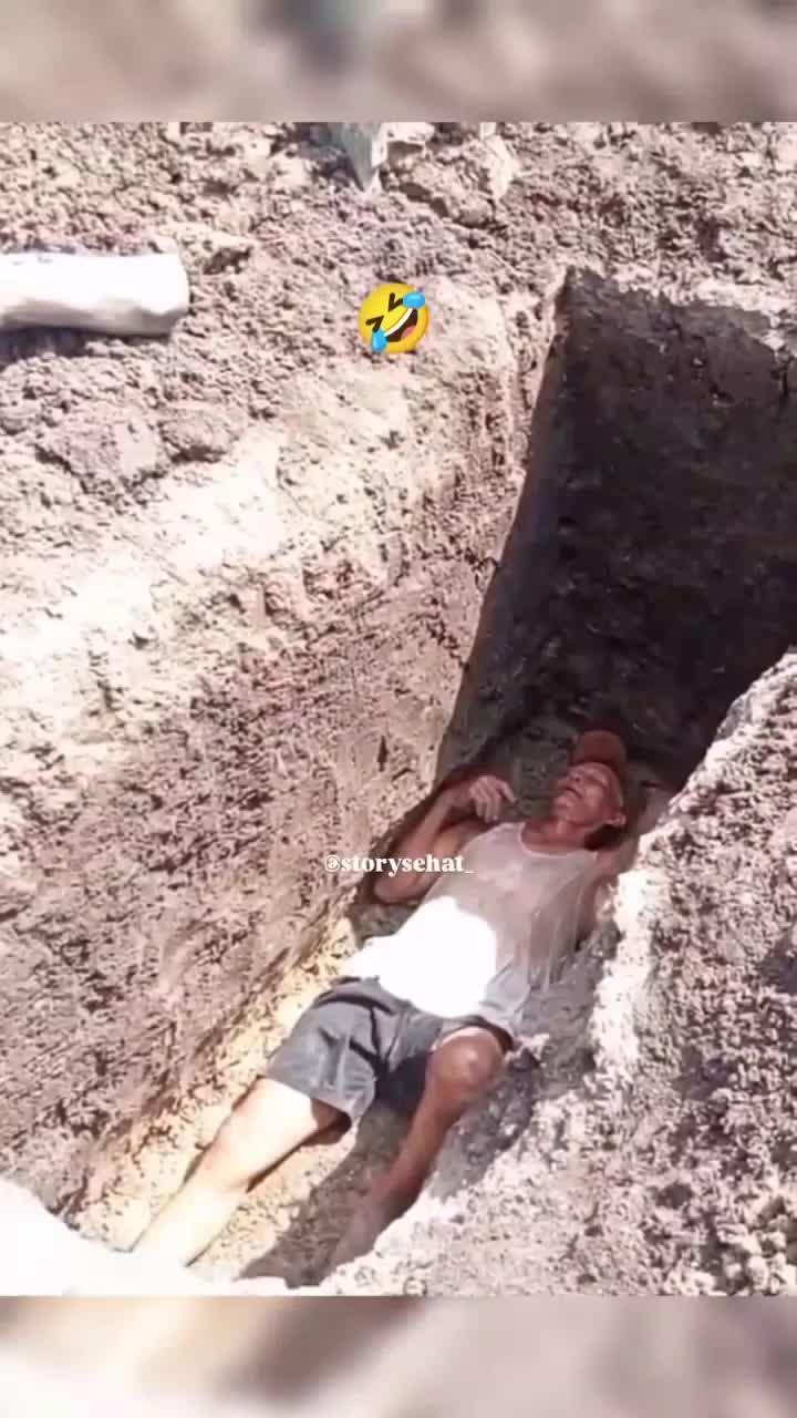 Kerandoman warga +62 🤣 

#fypシ #Viral #Humor #Semuaorang #wargakonoha