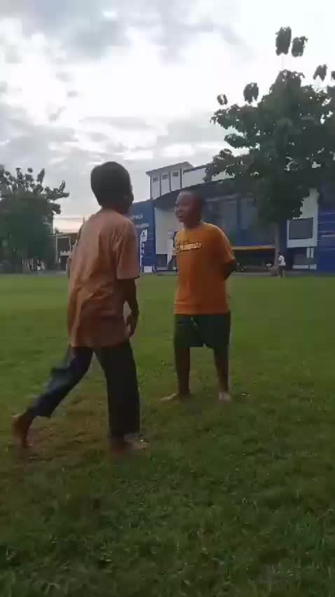 Pagi" olahraga breng ponakan