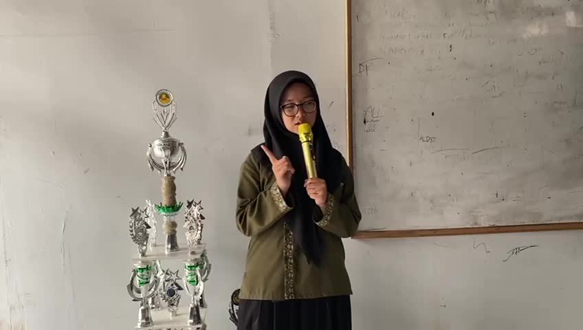 IDOL_XIV TRI AJENG PERMATA 16 KOTA SUKABUMI FROM THE START