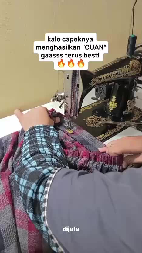 semangat cari cuan besti
#penjahit #fyp 