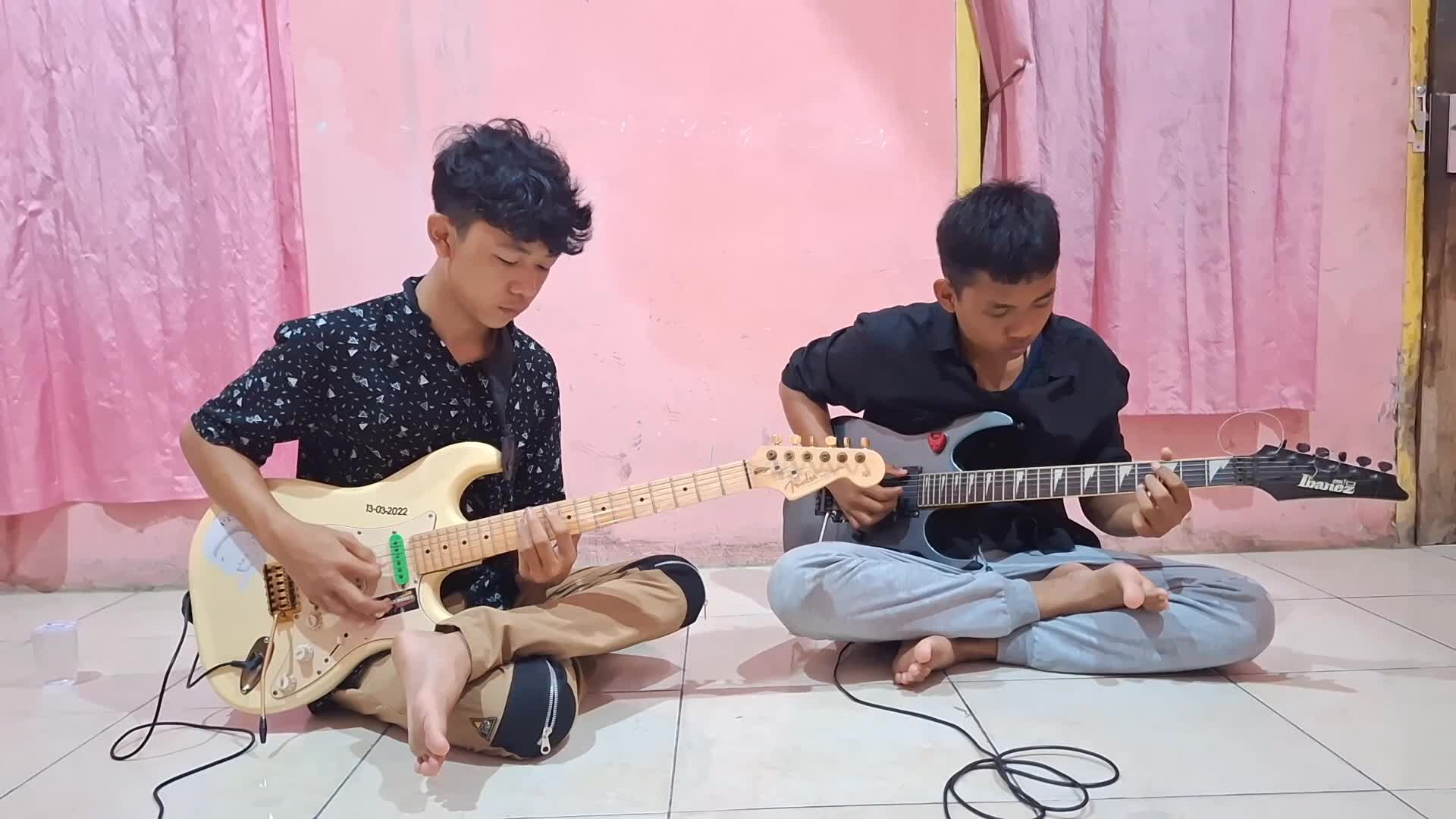 BENGAWAN SOLO(FRINGESTYLE GUITAR)                  By:PNP                                                                 email:obedobed431
