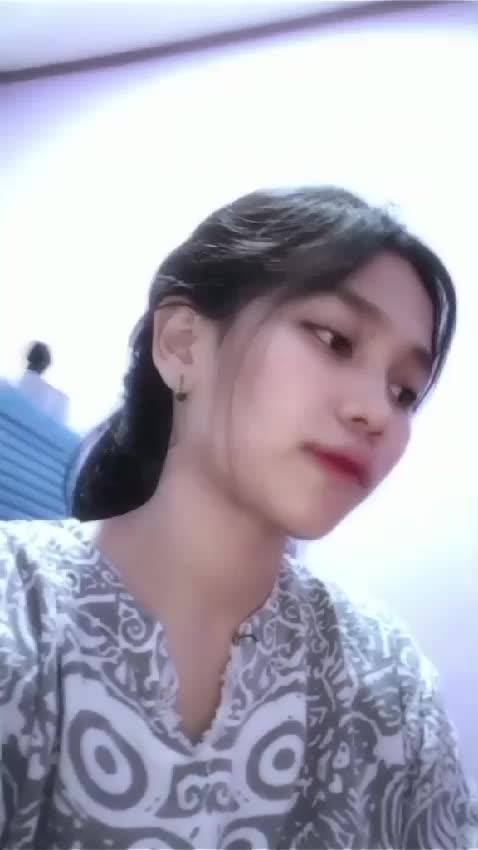 Idol_XIII Fanessa Mawar Ayu 21tahun Kota Cirebon Jangan Bersedih - Tifanni Kenanga