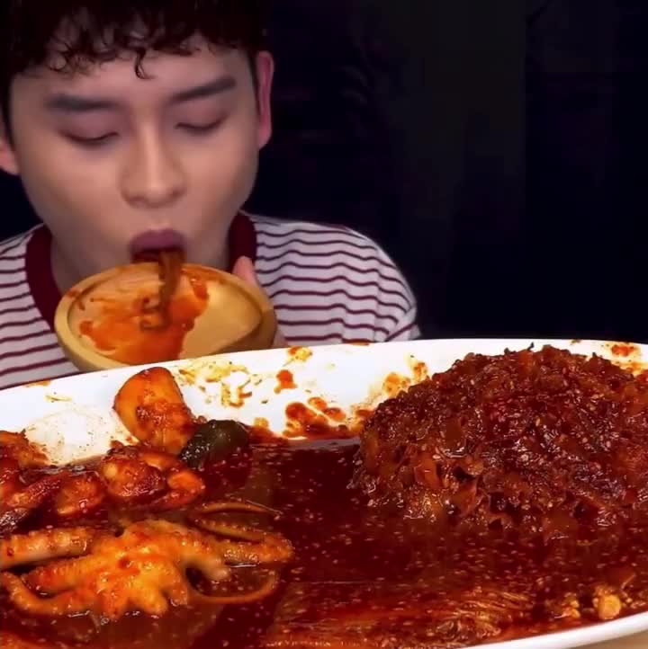 merah meronaa menyalaa 🔥🥵
part 1

#RCTIPlus #RCTIoke #HOTrctiplus #mukbang #bikinngiler🤤 #fypシ゚viral #1TRENDING 