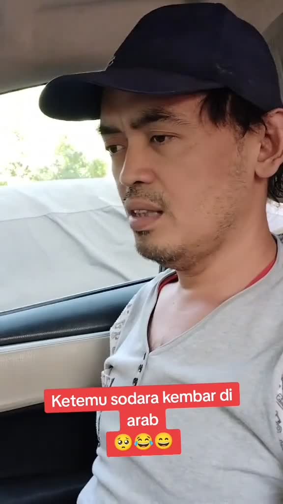 Ketemu sodara kembar kerja di arab saudi 