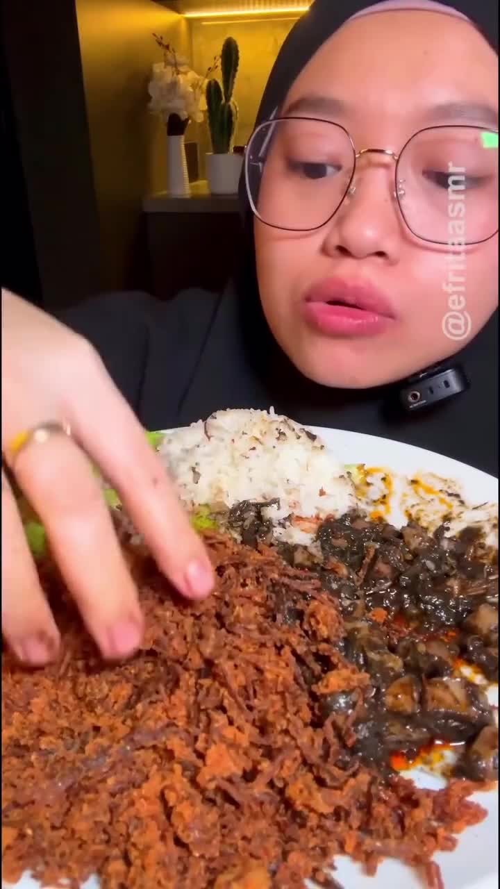 Mukbang Makan Besar
#Food #Videomasakan #videomakanan #Like #Follow #videolucu #Mukbang #Mukbangmakanbesar #Viral #videoviral #Fyp #lucu #ng