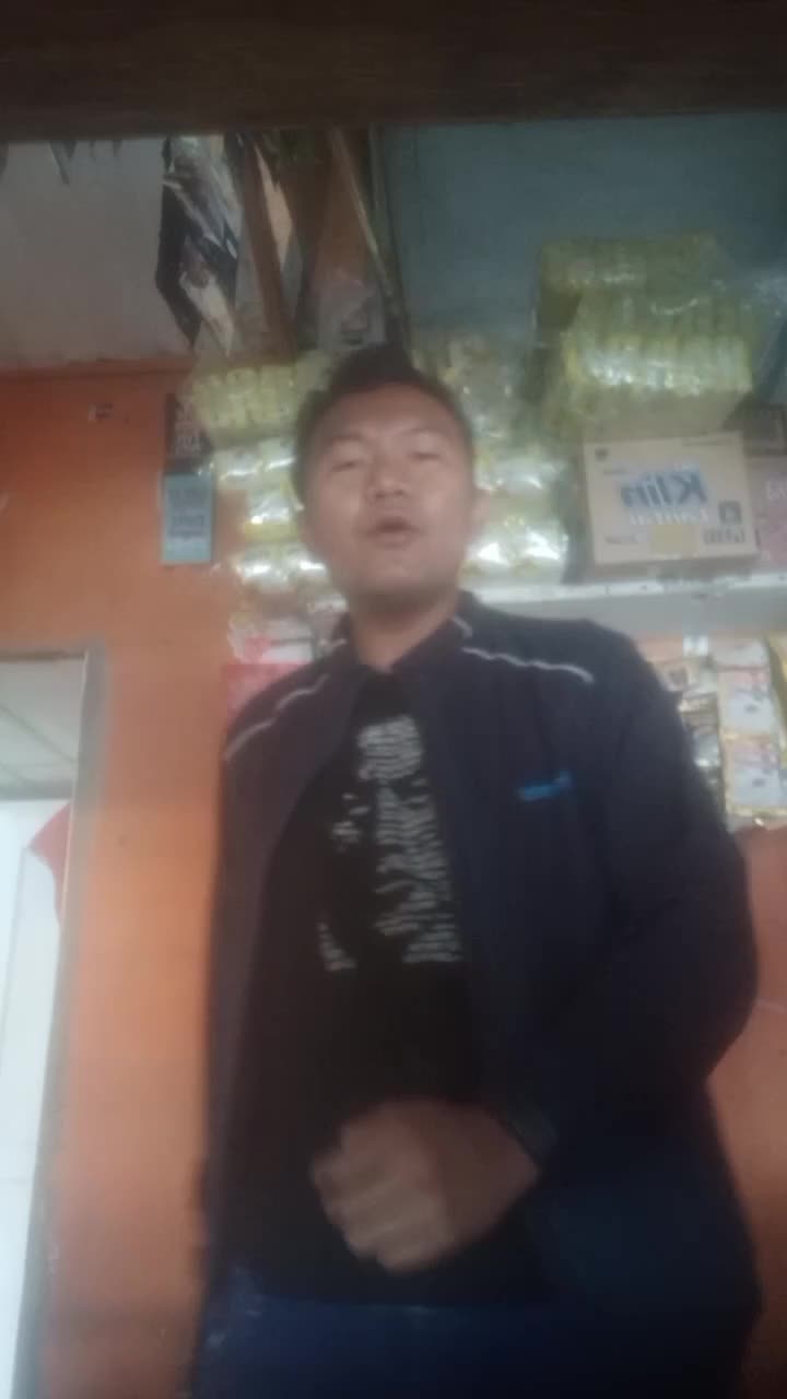 Nama Jecky Rinaldo Pardede _ Wiraswasta _Berdagang_Berniaga.  Perwakilan Audisi Medan. Sumut . asal Balige.  