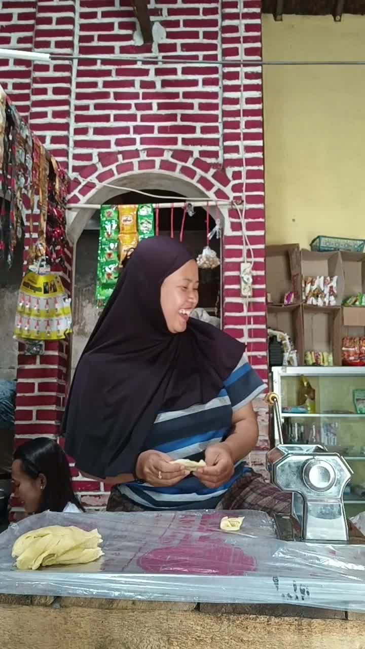 salpok sama lagu yang di putar
 #shortplus  #lucu  #RCTIPlus 