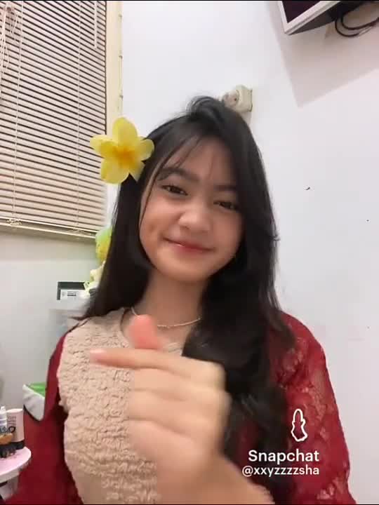  #cewek#cantik#nyanyi#gadis#lagu