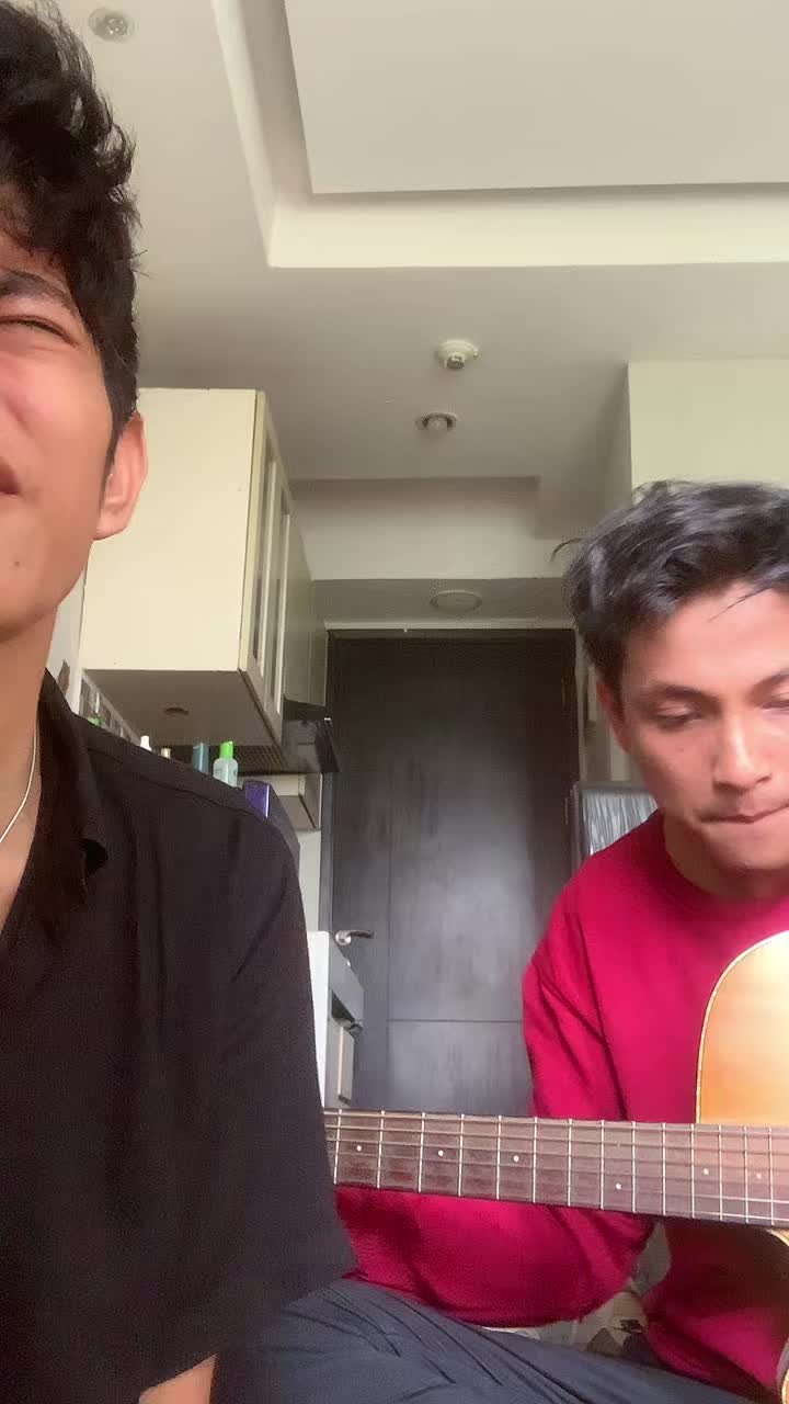 IDOL_XIII Tazul wildan 21tahun bandung nothings gonna change my life for you