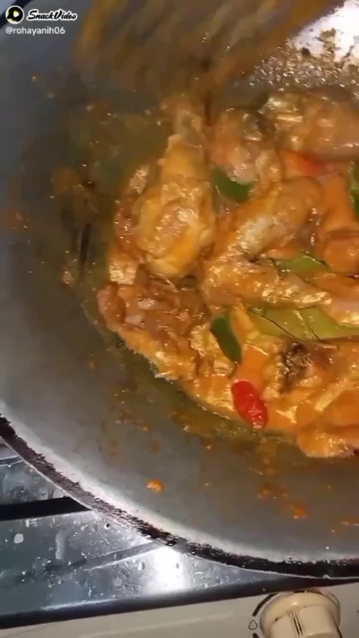 menu hari ini..ayam rica2 kemangi