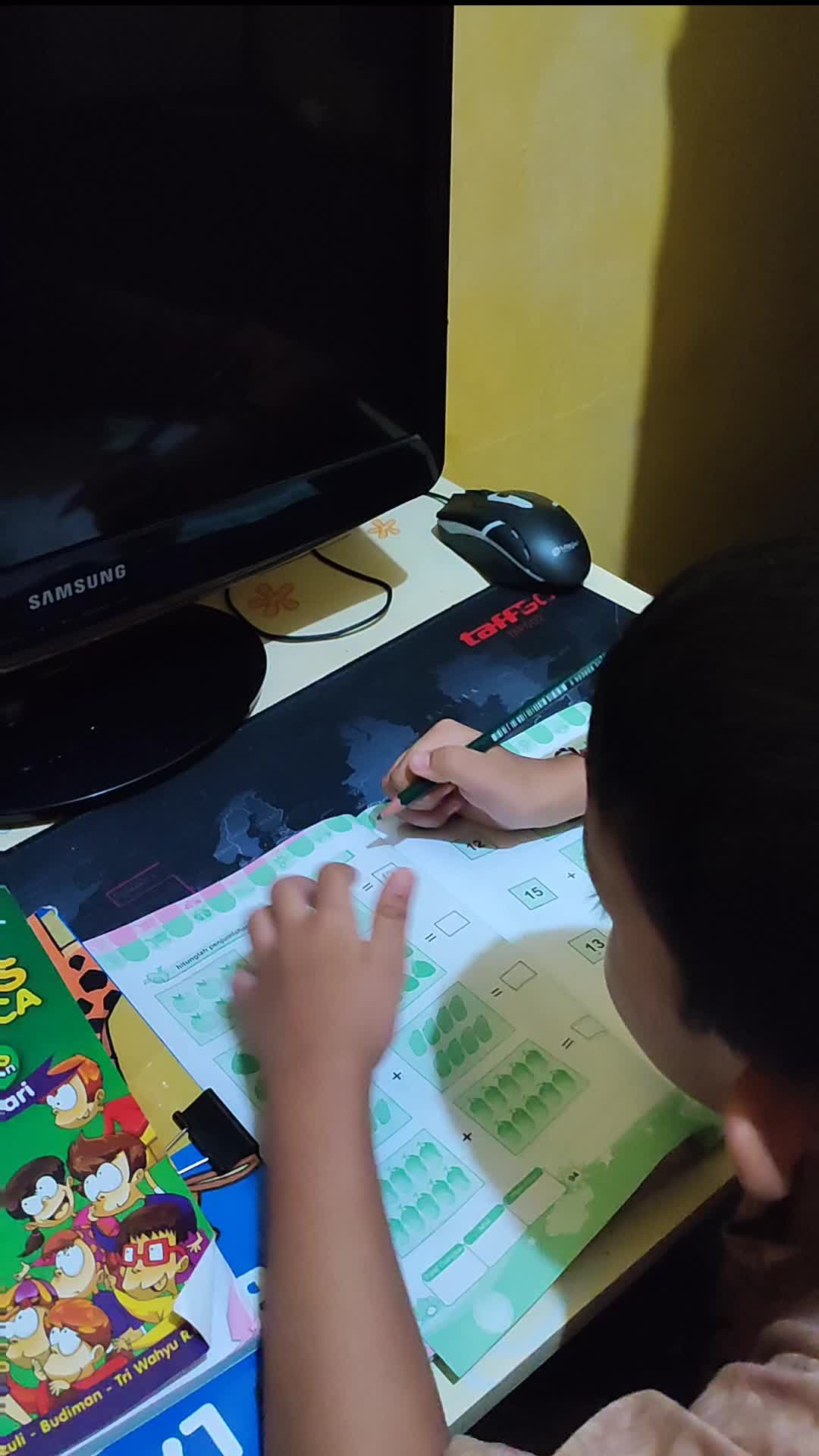 Belajar dirumah #HOTrctiplus #RCTIPlus 