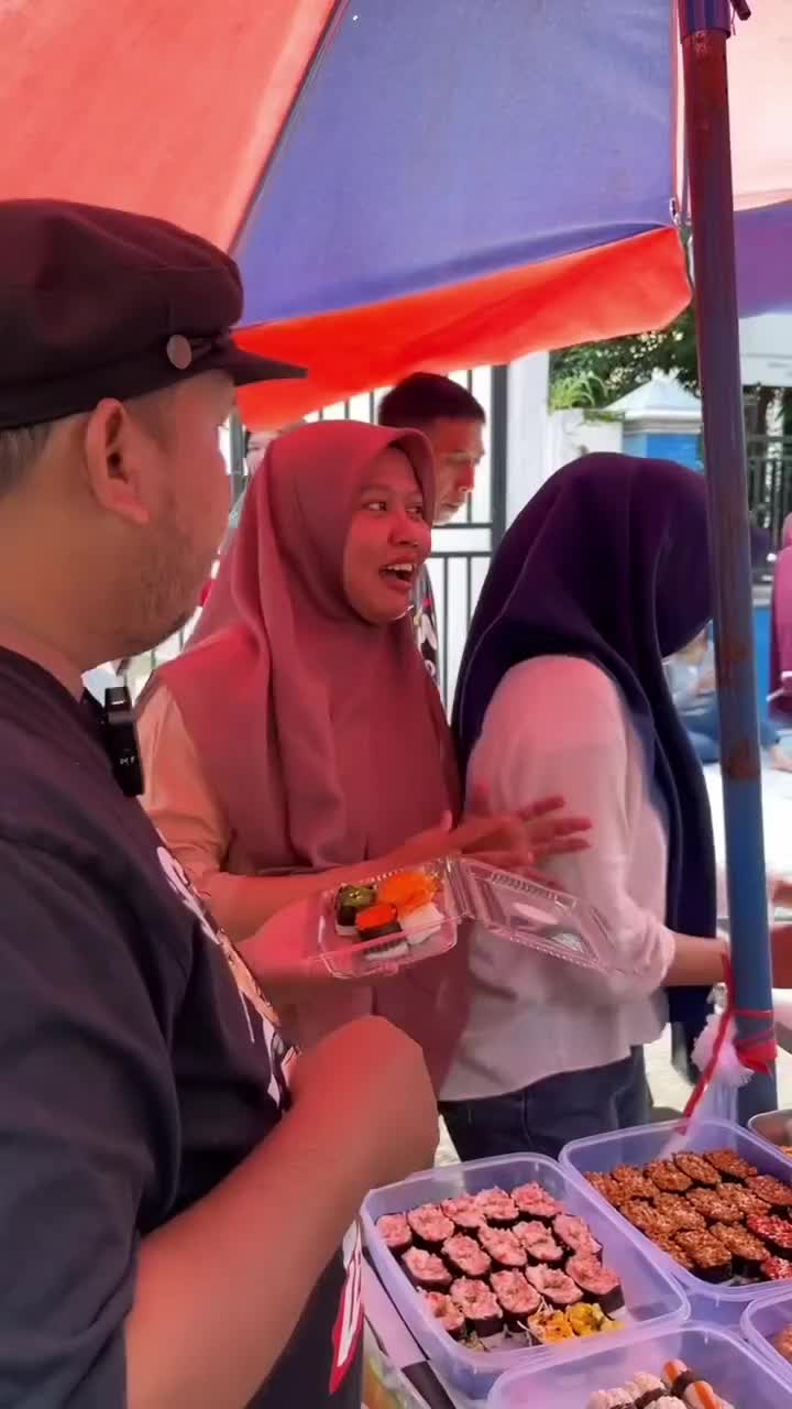 Berburu makanan harga 2000