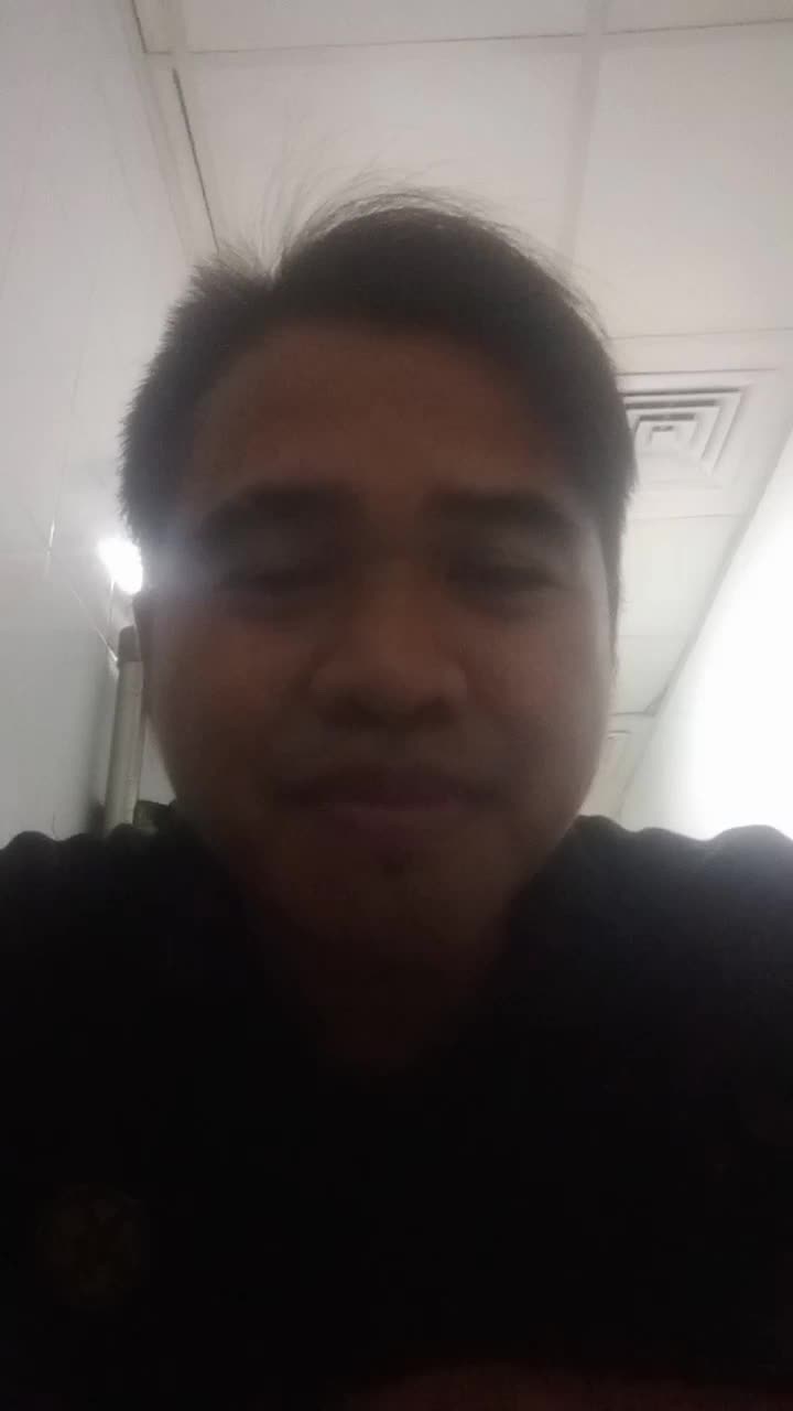 Perkenalkan nama saya olif,dari kota tangerang,saya akan memasak nasi goreng biasa tapi rasa luar biasa