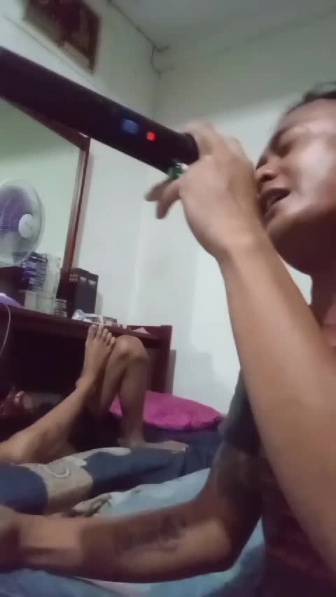 mau banget belajar vocal 🤔