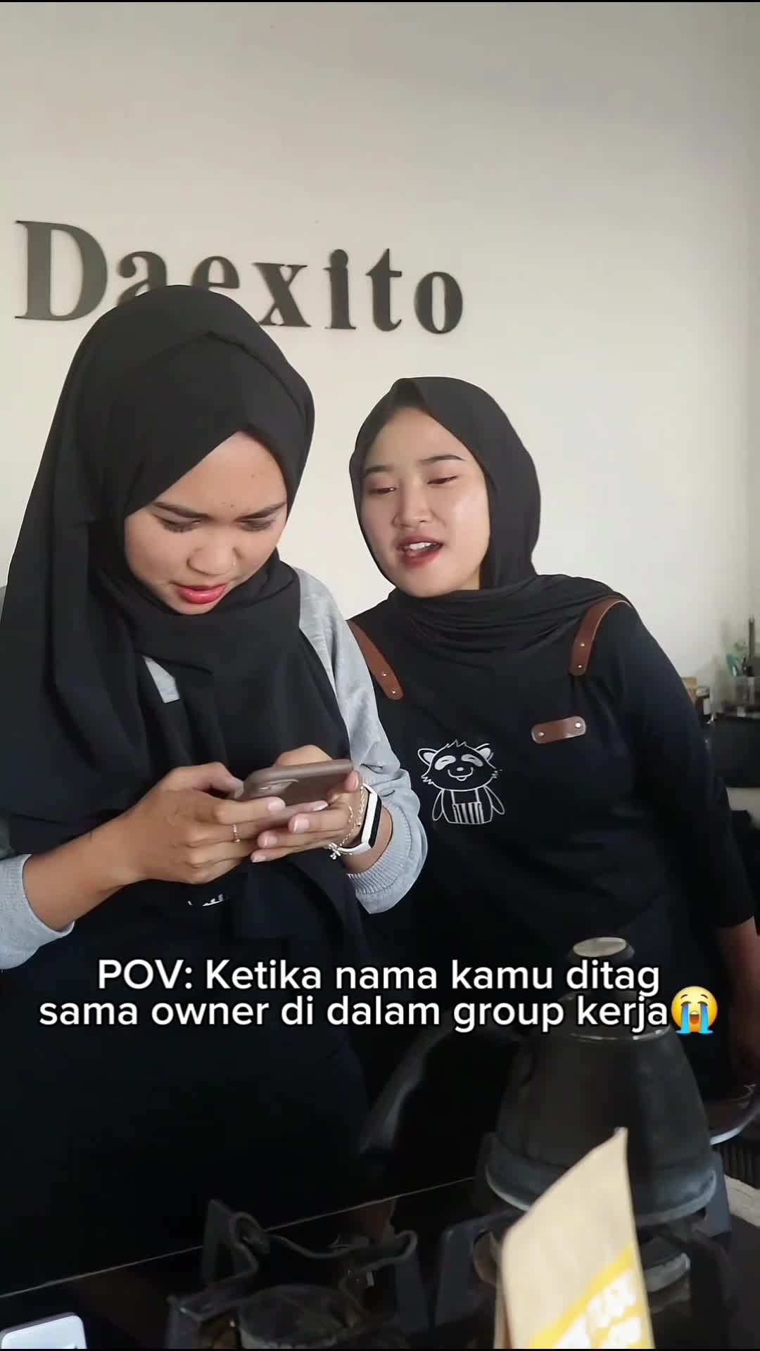 Suatu hari ditempat kerja.
#salamkopigelasplastik #fypシ #fyp 