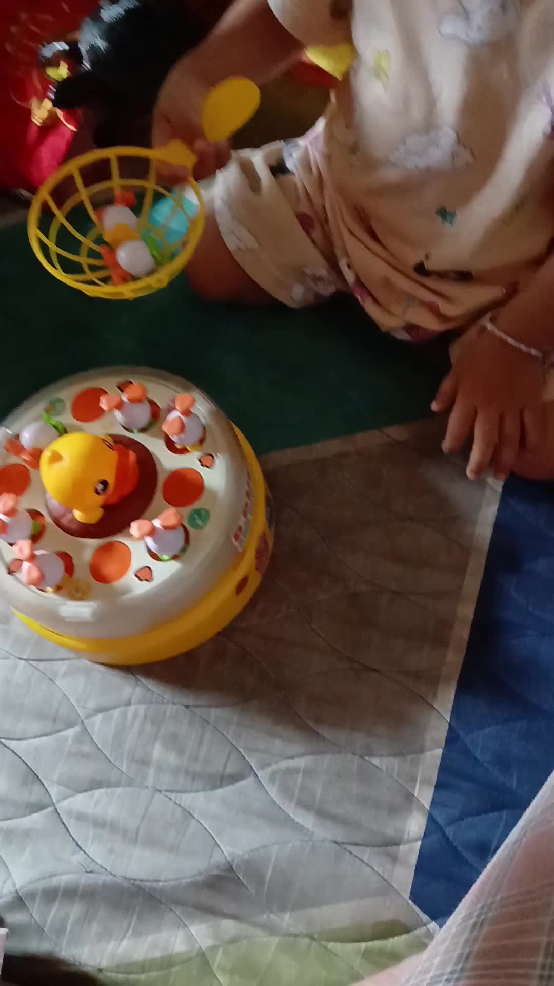 tangkap bebek bersama kakak and adik🐣🐤🐥

#masyaAllah #RCTIPlus #contentcreatorpemula 