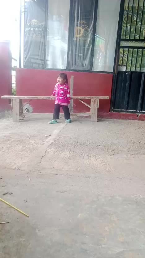 lagi main sendirian #anakpintar
