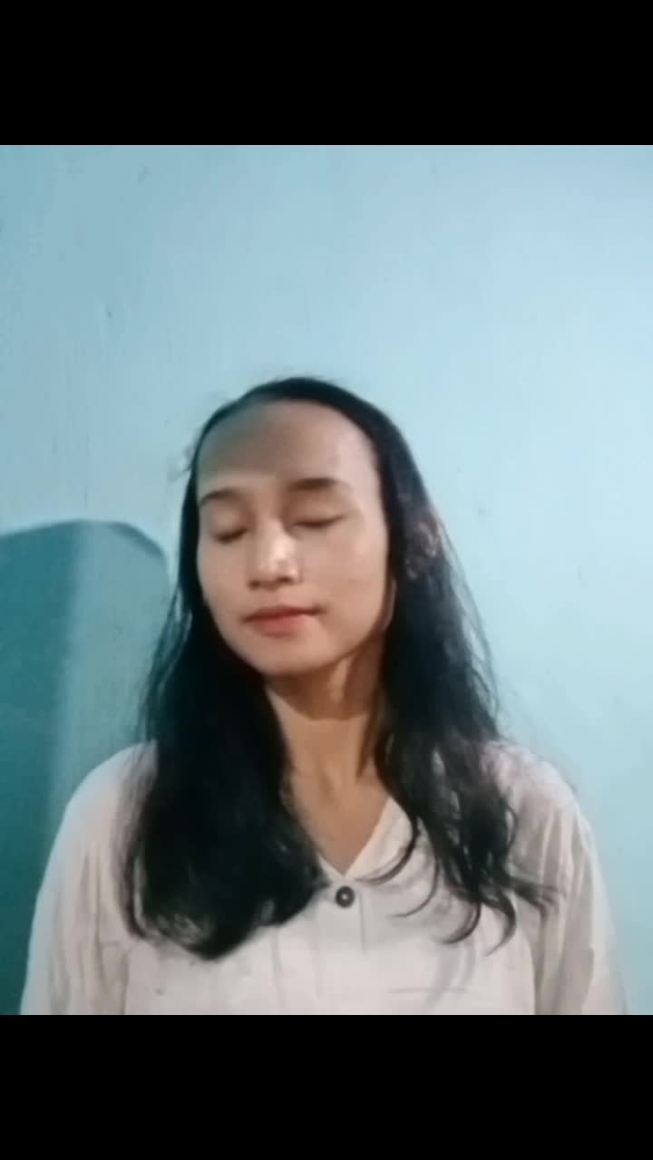 Audisi Online KDI. Perkenalkan nama saya Yeni apriliani, usia 20 tahun, Kota Serang,Banten. Judul lagu : Tiada Guna