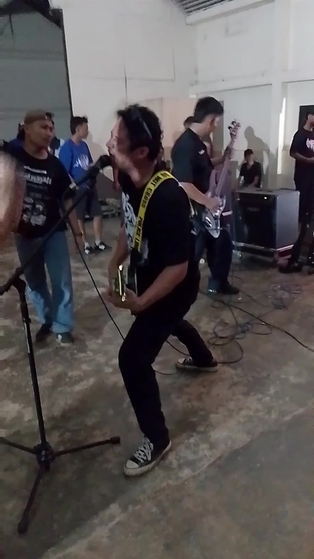 acara gigs di gedung bintan 
kepulauan riau #rock 