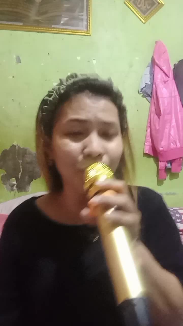 KDI2025#nama Linda wahyuni#asal padang#Lagu menyulam kain yang rapuh#usia 34tahun#OnlineoauditionKDI2025