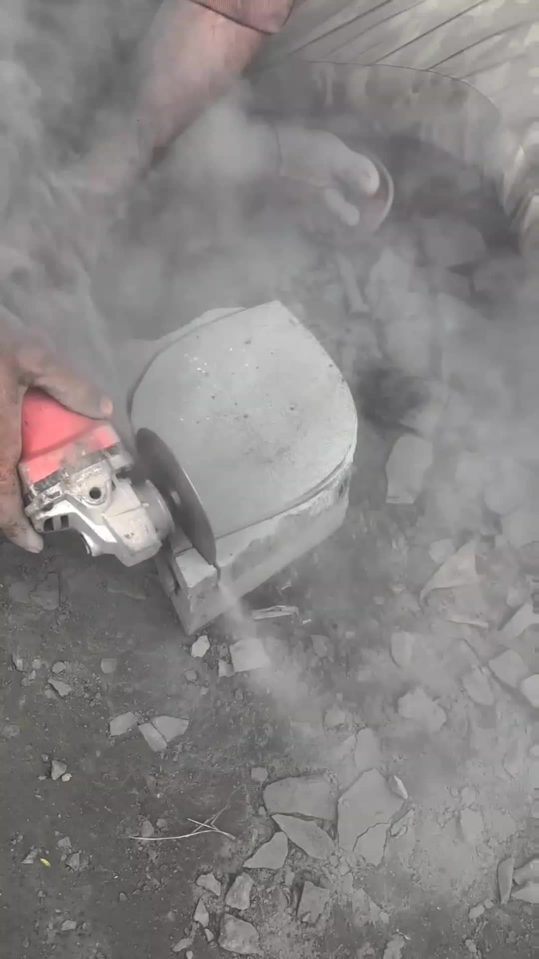 Batu Jumbo Ini Disulap Jadi Lumpang & Alu ?