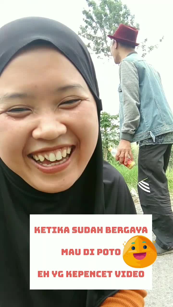 merdu nya suaraku 😂 wkwkwk