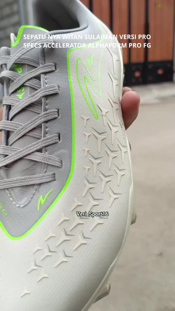 SEPATU NYA WITAN SULAIMAN VERSI PRO.
SPECS ACCELERATOR ALPHAFORM PRO FG.
Rp.629.800 DISKON JADI Rp.275.000

VERI_SPORT16 ORIGINAL GAK HARUS 
