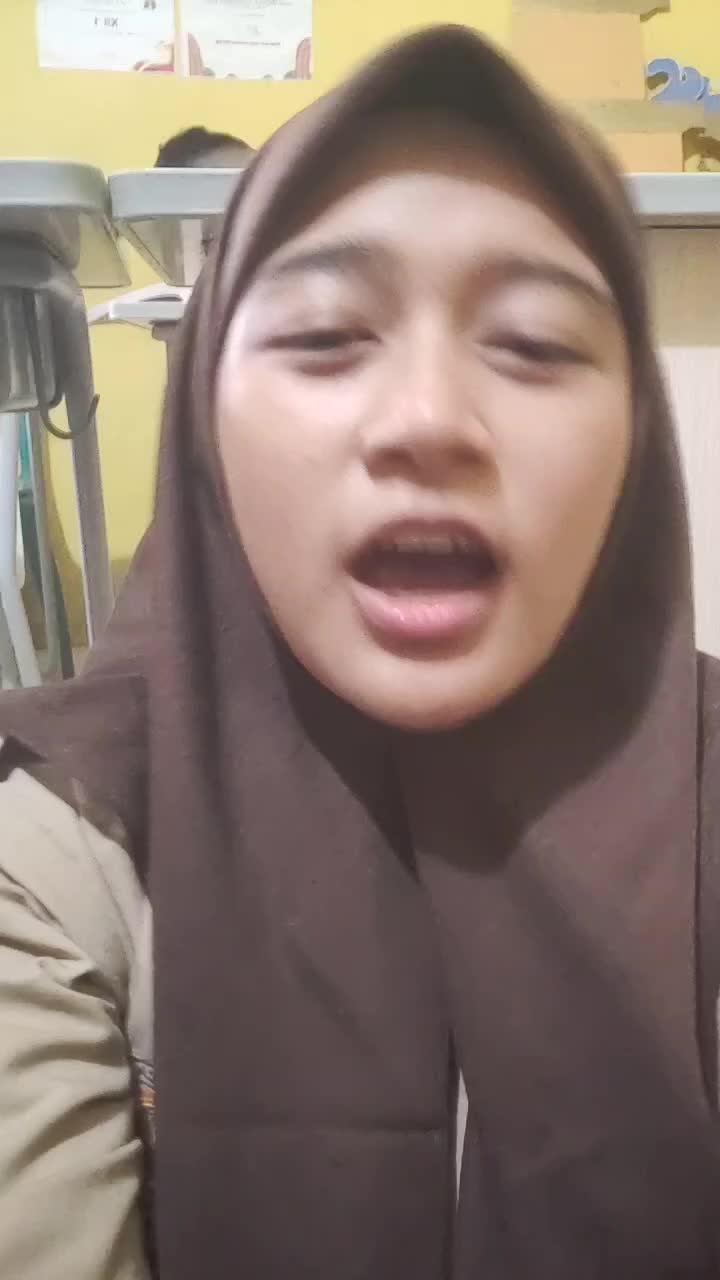 IDOL_XIII ASSYIFA SRIWULAN ANGGRAENI 17 TAHUN BOGOR KU TAK AKAN BERSUARA-NIKE ARDILLA