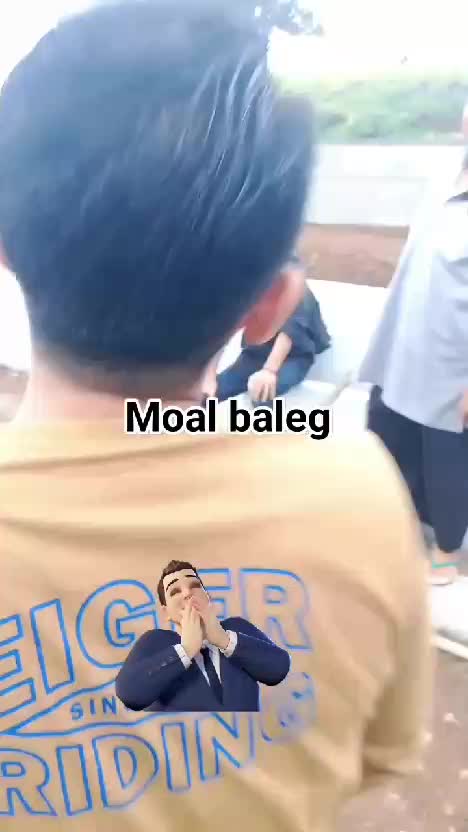 kencing senbarangan...