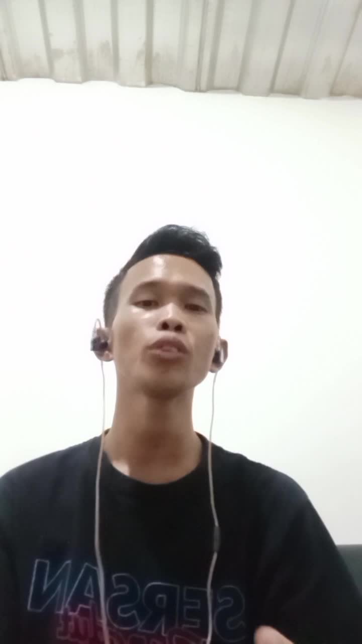 NAMA : Wahyu Saputra  Asal/Kota  : lampung  usia 25 Tahun #AudisiOnlineKDI2024 #laguBeatSepertiMatiLampu #WA.081999618061  