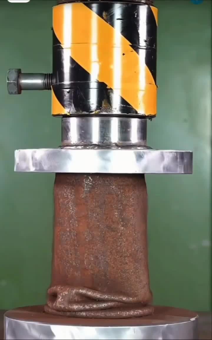 Hydraulic press