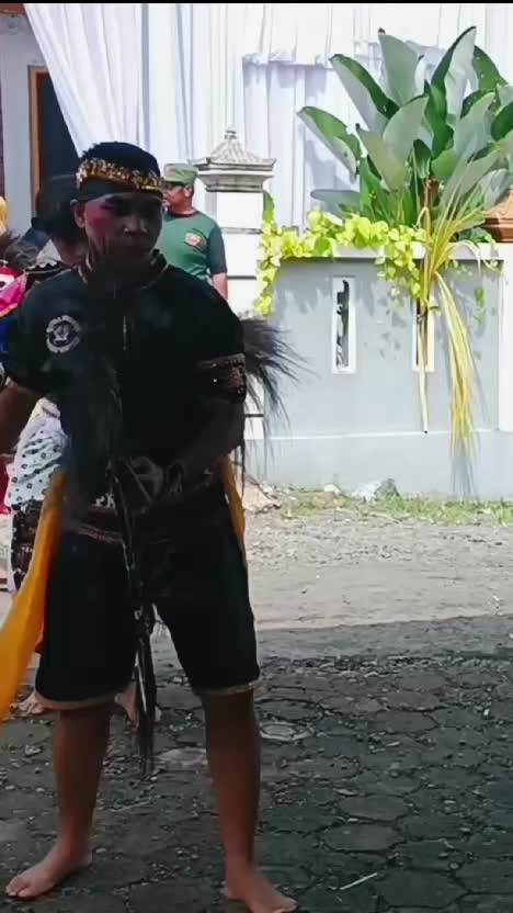 Pentas Seni Kuda Lumping, Tarian Siji Lima, Paguyuban Seni Kuda Kepang Krida Budaya Tepus Wetan  #kudalumping #Keseniandaerah #RCTIPlus 