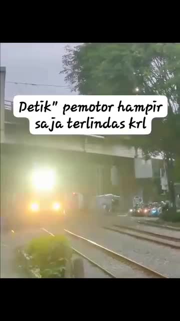 kereta  #masinis

