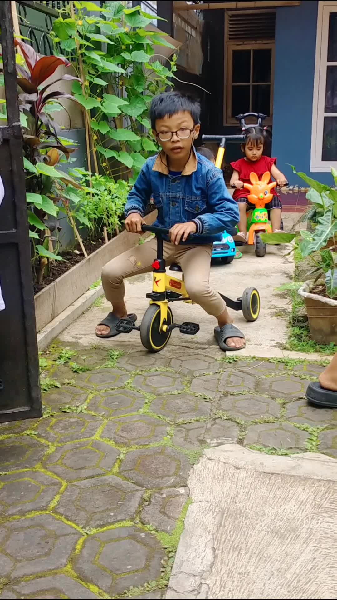 main dulu kitaa