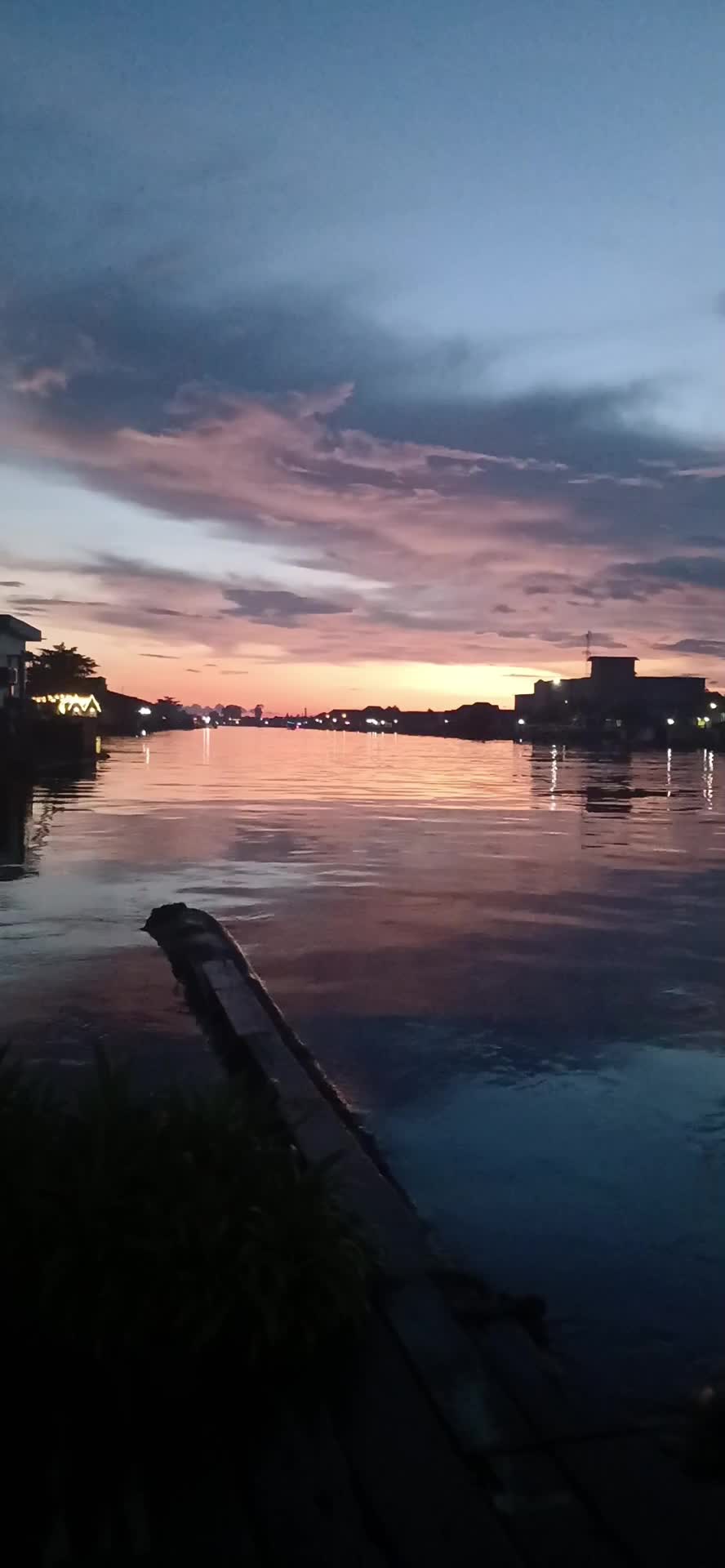 Sungai Arut di Pangkalan Bun Kalimantan Tengah