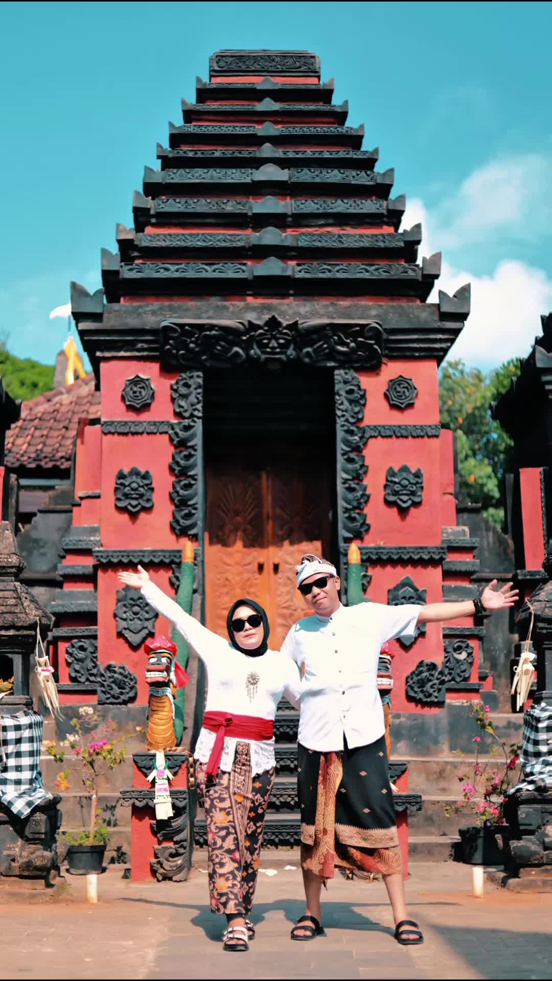 #cinematictravel #DaerahIstimewaYogyakarta #balinese #photoshoot #beachngobaran #Yogyakarta 
