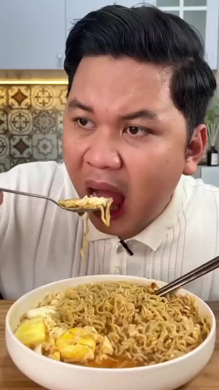 Mukbang Makan Besar
#Food #Videomasakan #videomakanan #Like #Follow #videolucu #Mukbang #Mukbangmakanbesar #Viral #videoviral #Fyp #lucu #ng
