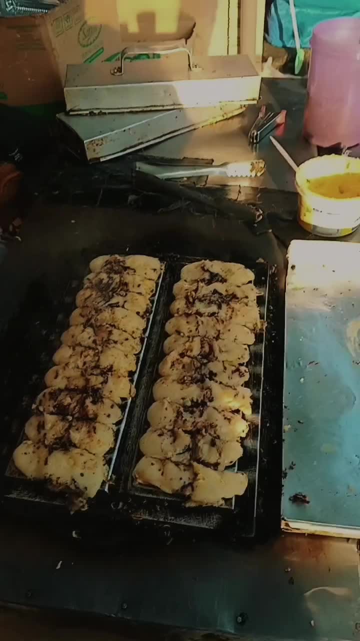 Jajan Pulis di Pasar pagi Lodoyo  #pukis  #lodoyoblitar #omkicir #RCTIPlus #jajananviral 