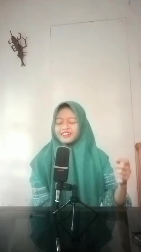 lagu salahmu sendiri 