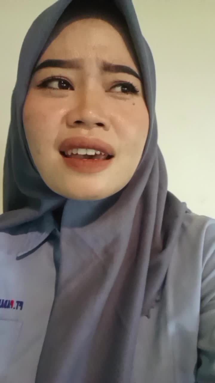 Sahidah siti Aisyah ( kabupaten bekasi) (29th)  #AudisionlineKDI2025
  #AudisiKDI  #kdijadilahbintang  #Sumpahbenangemas
