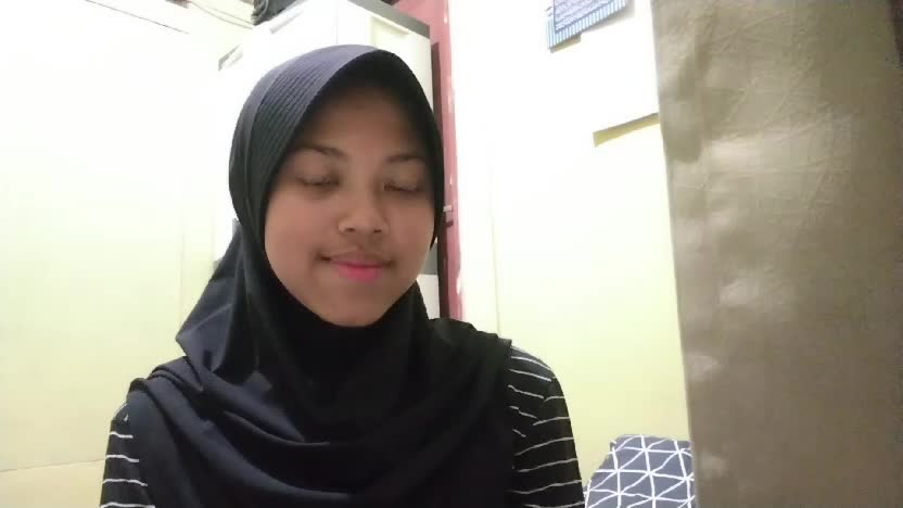 IDOL XIII Zulfa Deswinta 17 tahun Cimahi Mendarah 