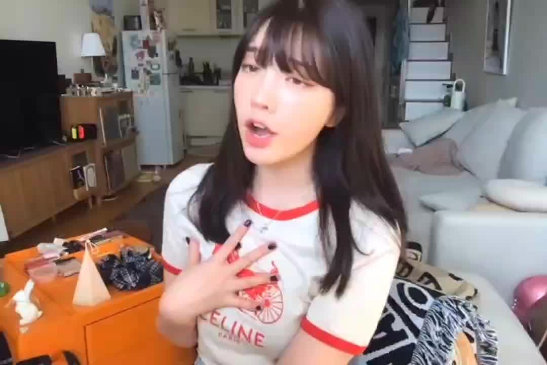 Cakep banget sih, lucuuu