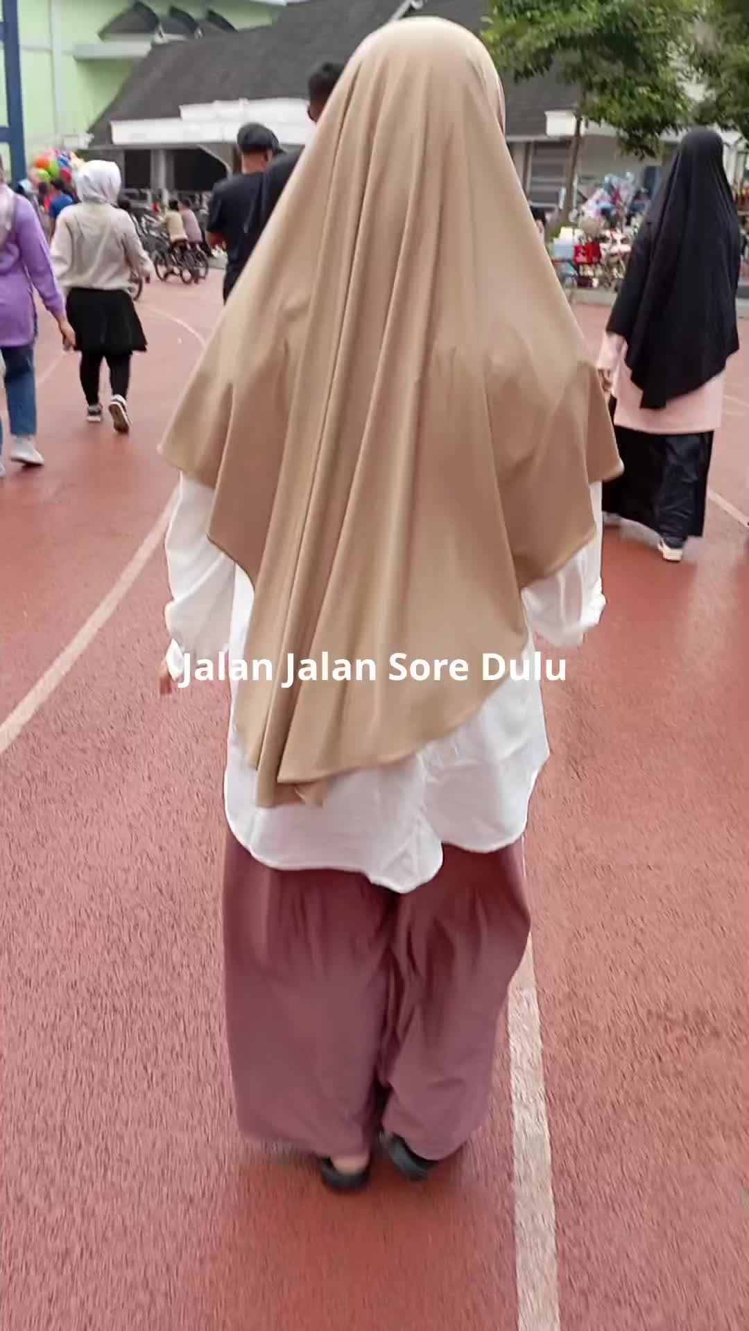 Jalan-jalan Sore Dulu