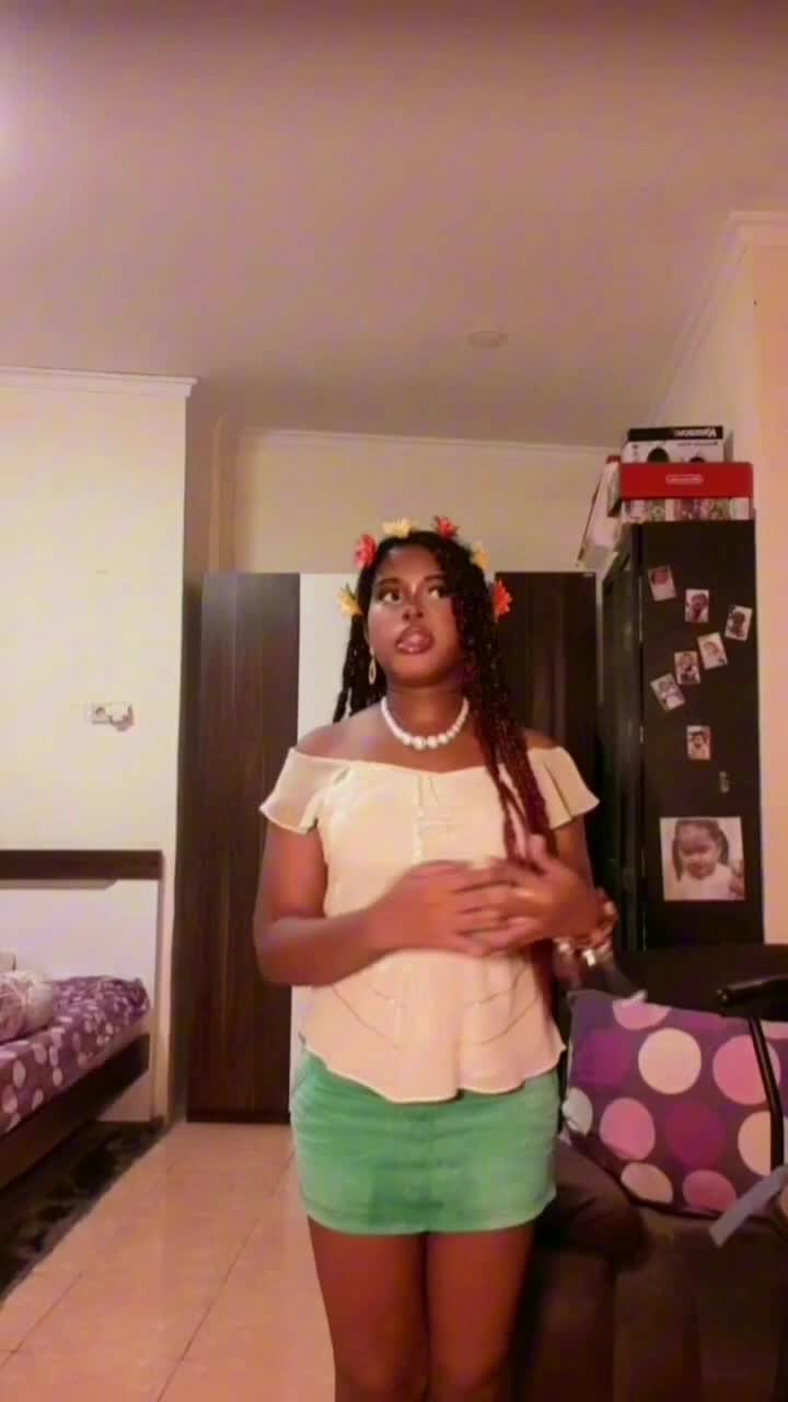 IDOL_XIV NATASHA LYNN 16 TAHUN BEKASI JANGAN HILANGKAN DIA / MY EVERYTHING