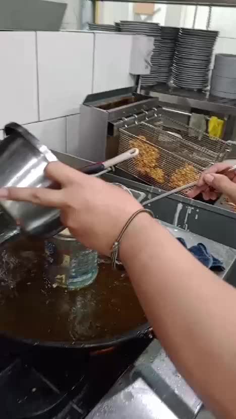 bocah Betawi mah ada Bae dah gebrakannya#hahay
