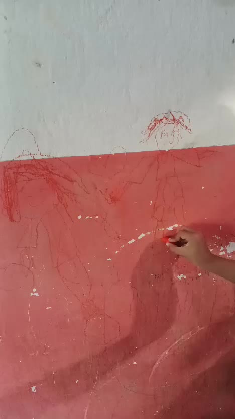 gambar mama dan papa di dinding,mau marah gk jadi,lanjutkan nak.
 #gambar
 #mengambar
 #hiburan
 #anak_anak
 #seni
