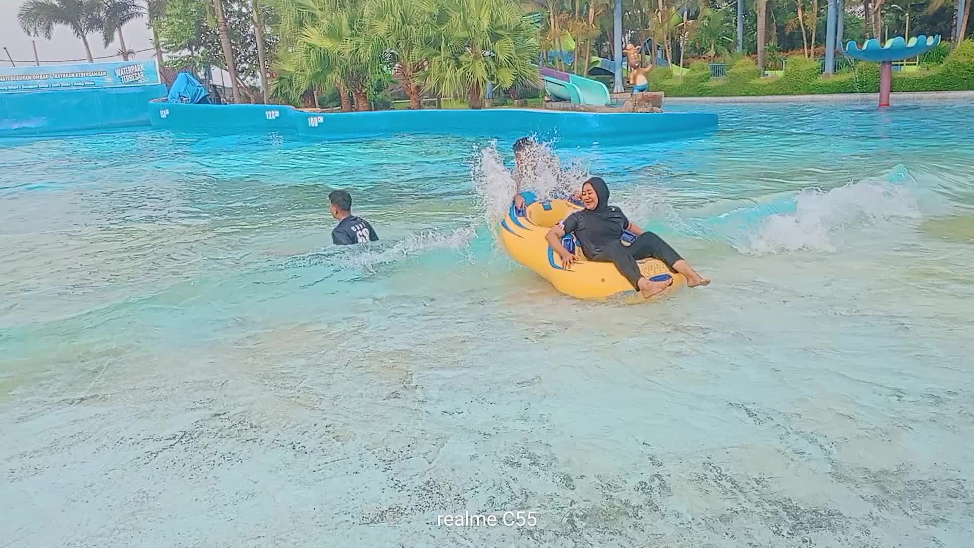 senengnya liat mereka bahagia...🥰❤️