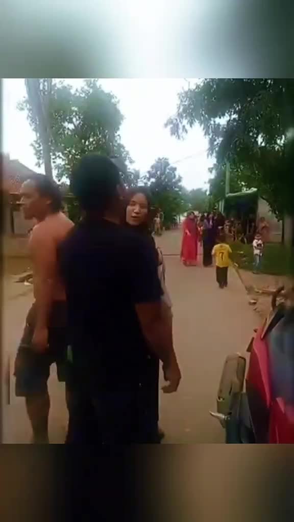 hati hati uang palsu 