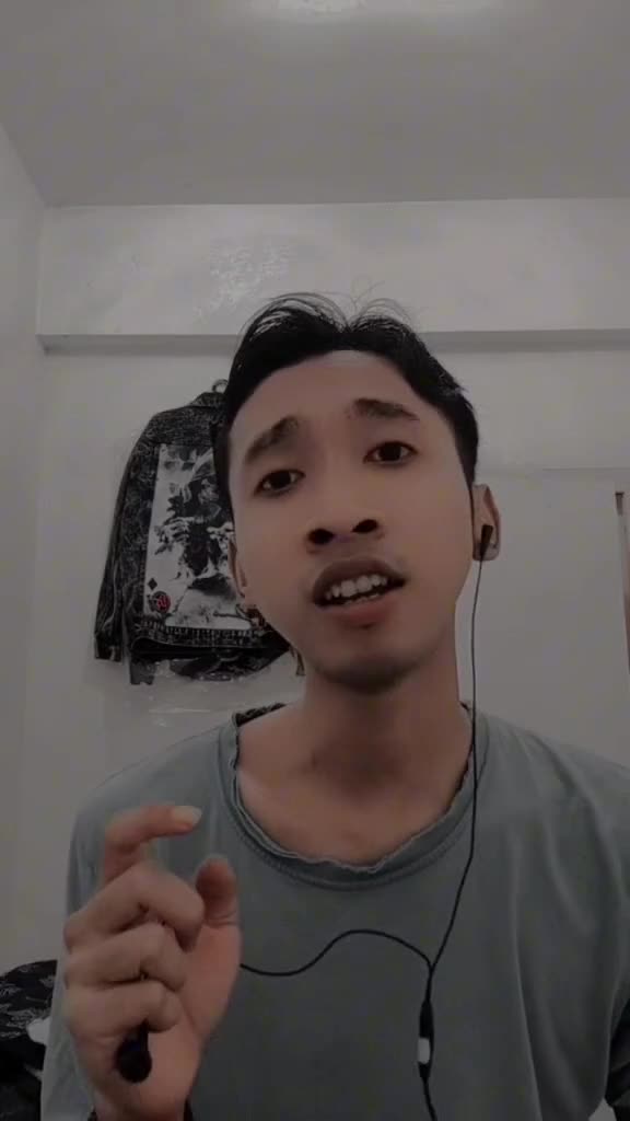 nama dimas pamungakas asal tegal umur 24 tahun hobi menyanyi pekerjaan assiten rumah tangga lagu ke 2 seumur hidupku lesty